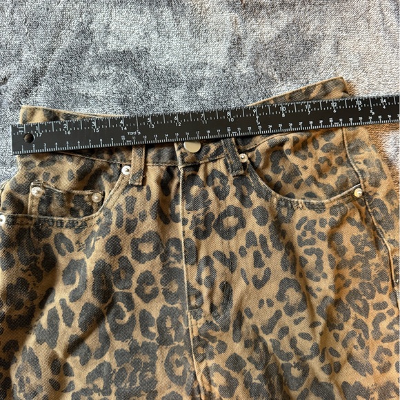 Aelfric Eden Leopard Print Jeans Size 26 - Picture 2 of 9
